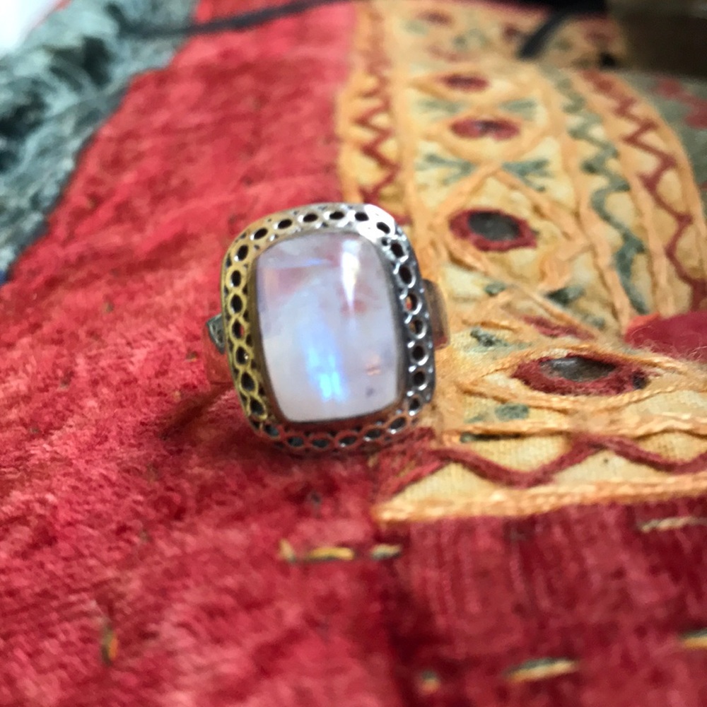 925 Sterling silver genuine moonstone ring